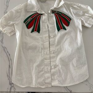 Gucci Kids White Shirt with Red and Green Design size 4 girls
